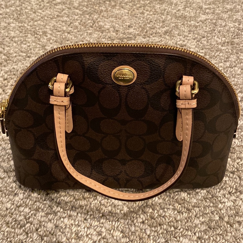 Coach Peyton Mini Dome Crossbody Purse